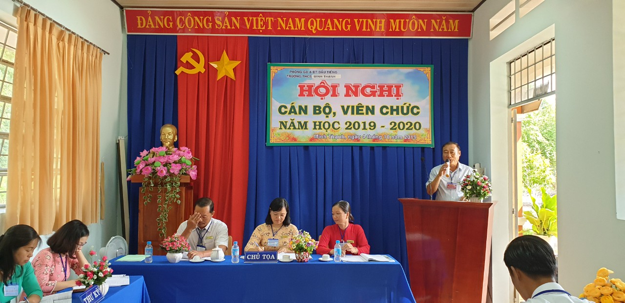 Hội Nghị Cán Bộ Viên Chức